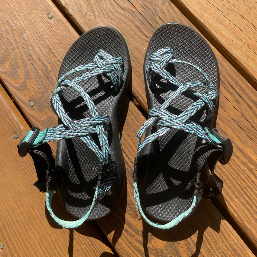 NWOT Chacos Sandals